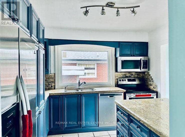 22 Beran Drive — photo 3 of 15
