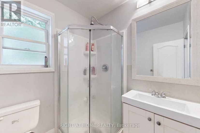 1 Edgebrook Drive — photo 18 of 29