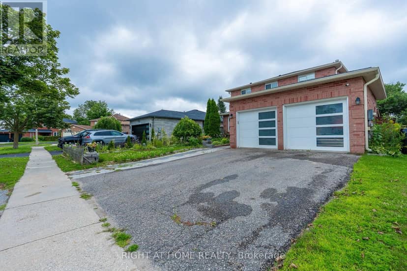 19 Cardinal Street, Barrie, photo 2
