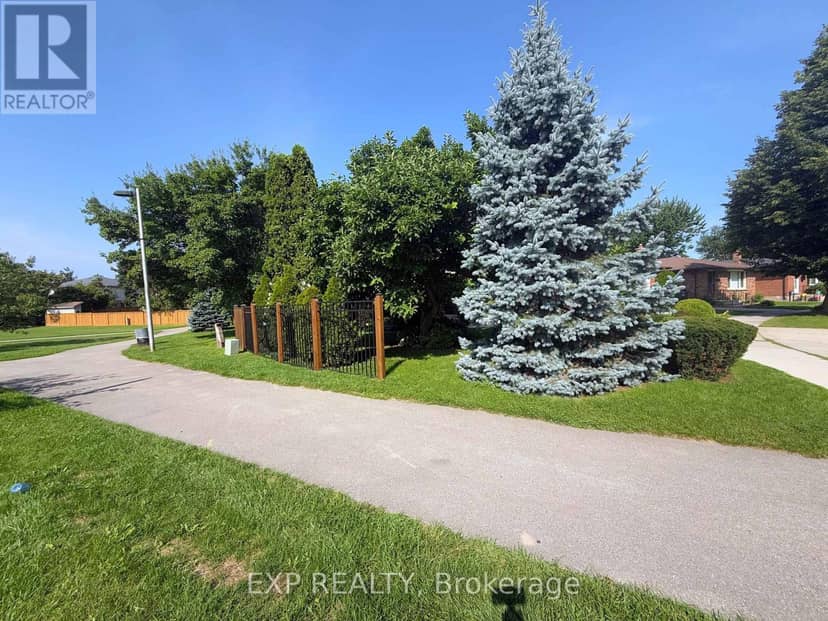82 Lacey Crescent — photo 4 of 32
