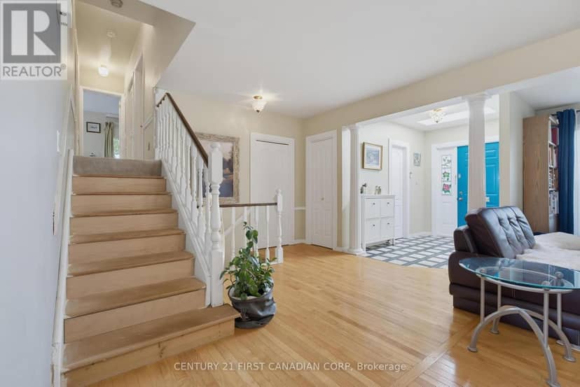 501 Commissioners Road E — photo 23 of 40