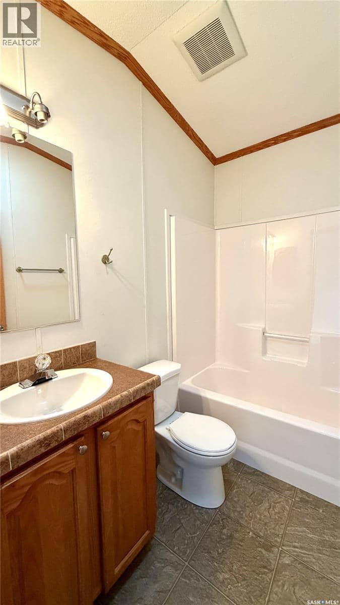 431 Park AVENUE — photo 27 of 40