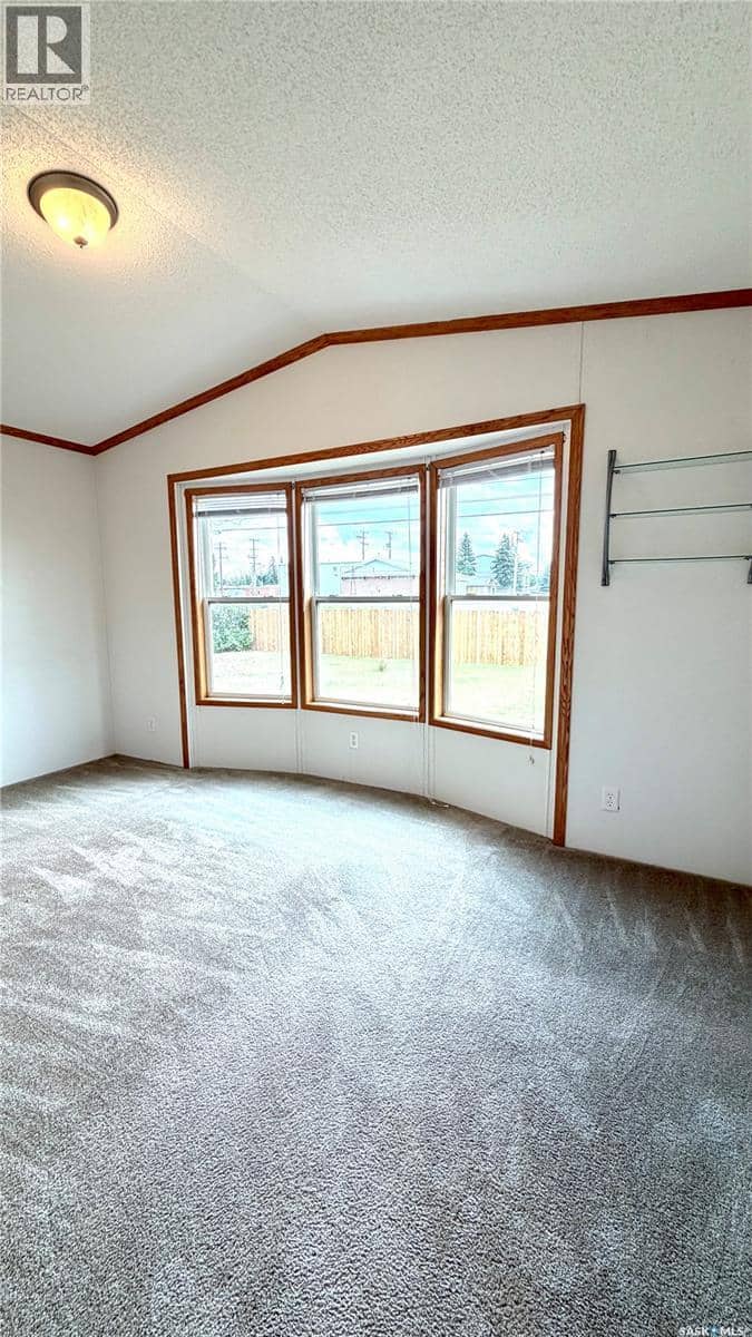 431 Park AVENUE — photo 28 of 40