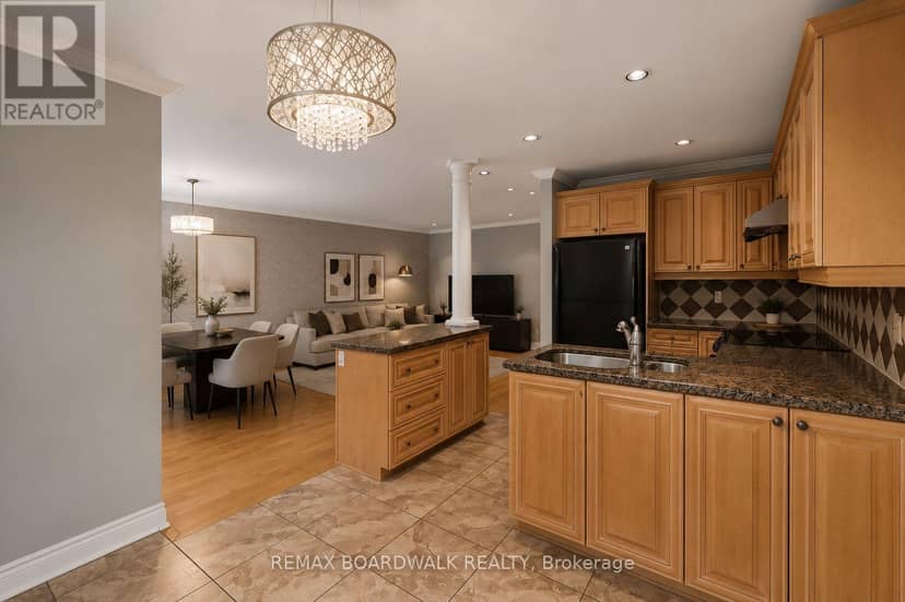 561 Aquaview Drive — photo 10 of 32