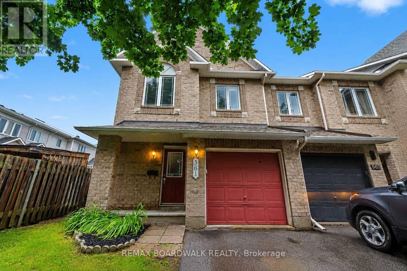 561 Aquaview Drive — photo 2 of 32