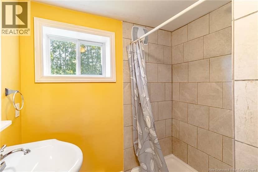 9024 Main Street — photo 11 of 38