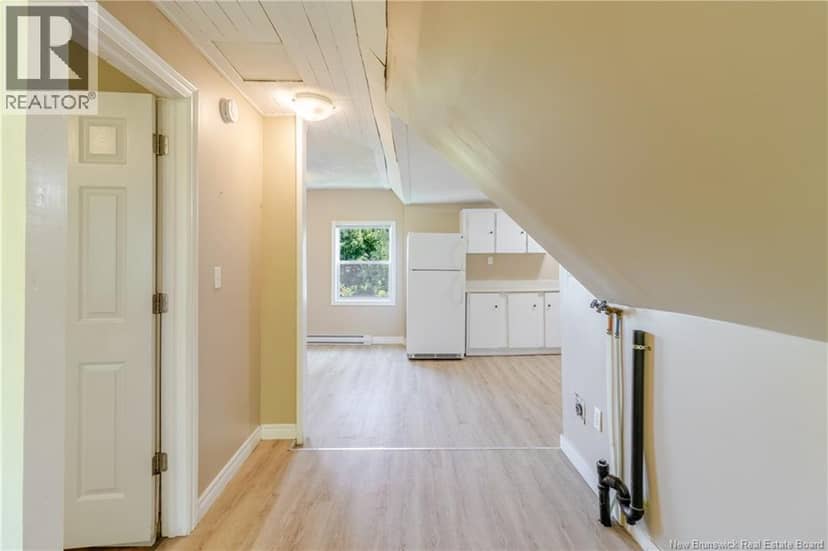 9024 Main Street — photo 17 of 38