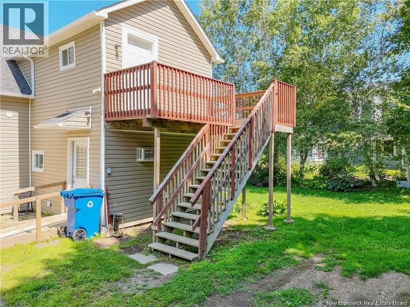 9024 Main Street — photo 3 of 38