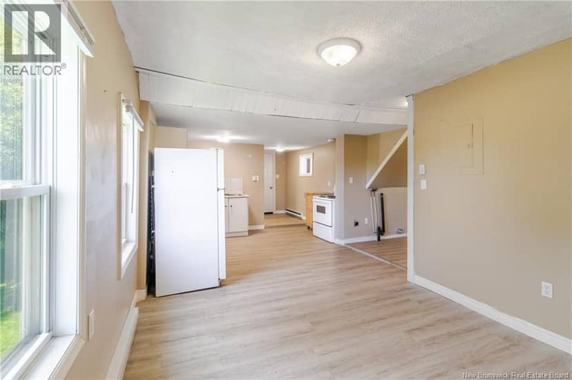9024 Main Street — photo 14 of 40