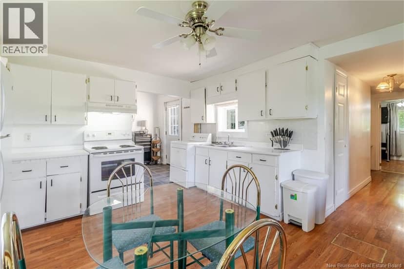 9024 Main Street — photo 22 of 40