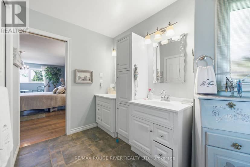 909 Ridge Valley Drive — photo 31 of 40