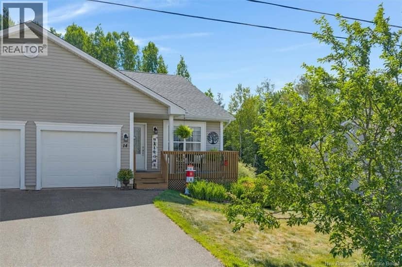 14 Alexander Court — photo 2 of 36