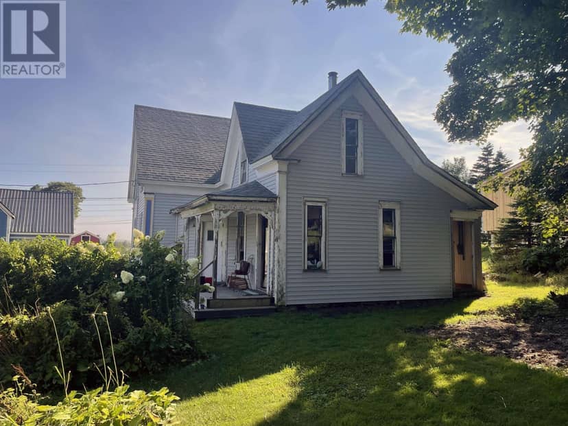 32 Wellington Street — photo 4 of 31