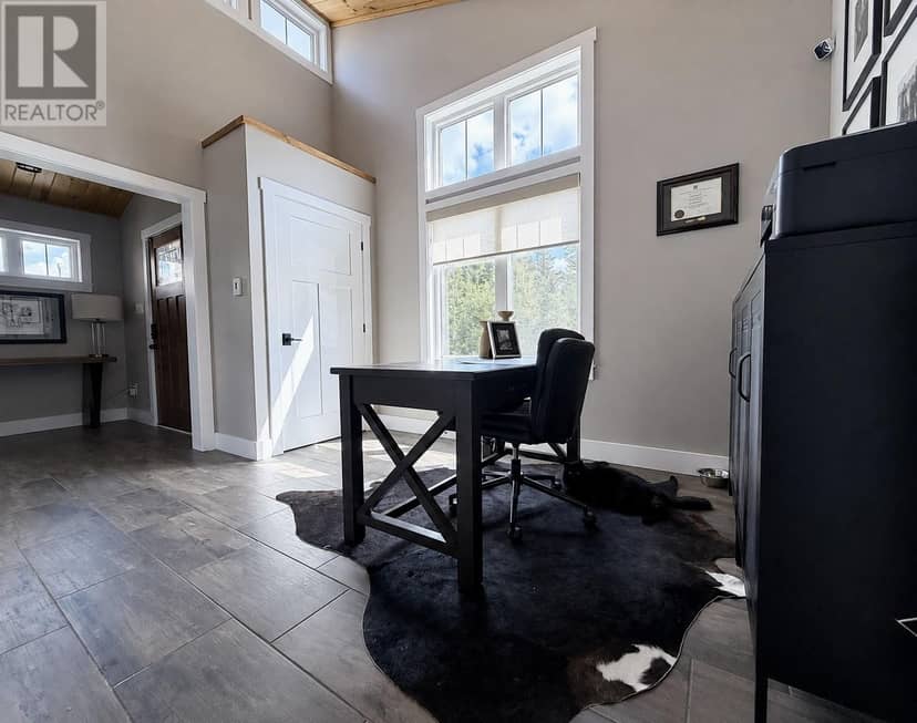 2 Scott Drive — photo 4 of 40