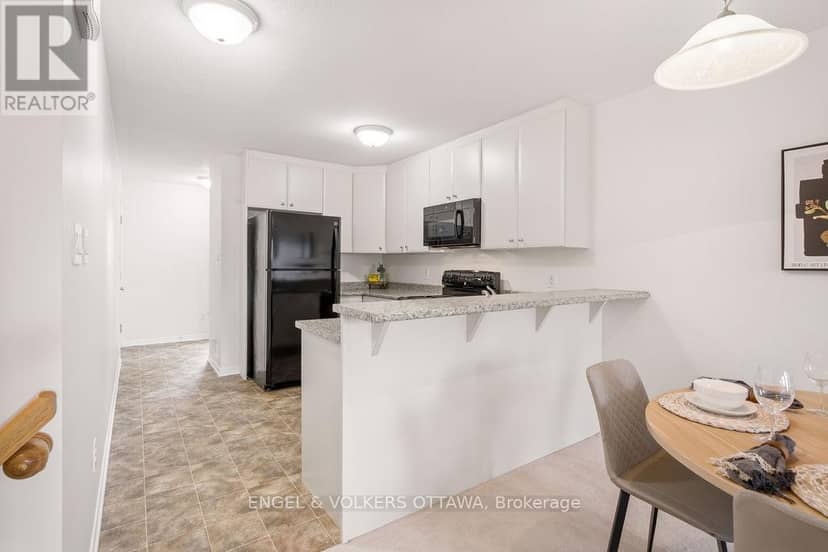 270 Espin Heights — photo 11 of 30