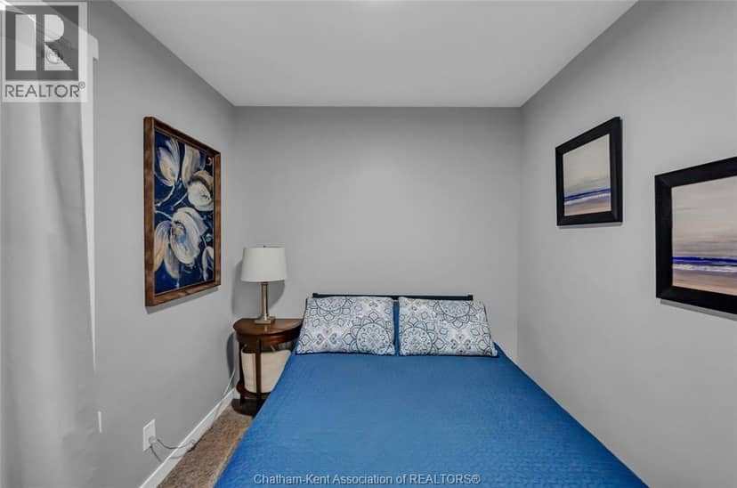 71 Forest STREET — photo 24 of 40