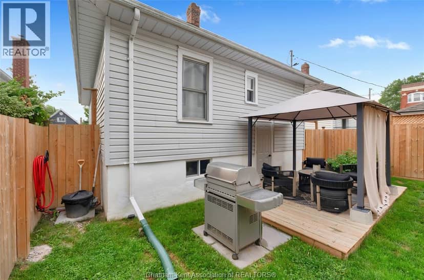 71 Forest STREET — photo 33 of 40