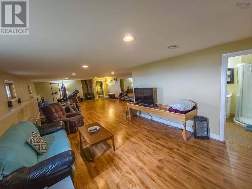 92 HAMMER MOUNTAIN Road — photo 30 of 37
