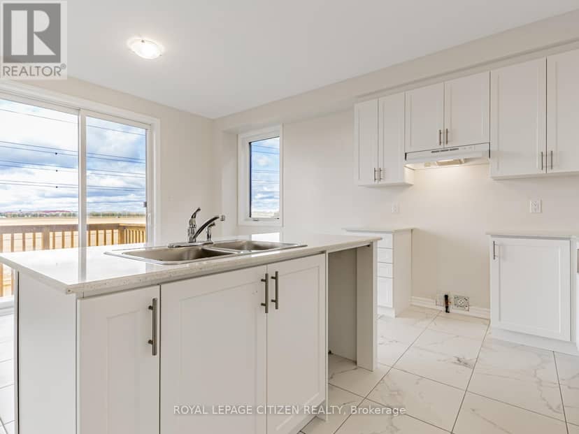 63 Fenn Crescent — photo 14 of 40