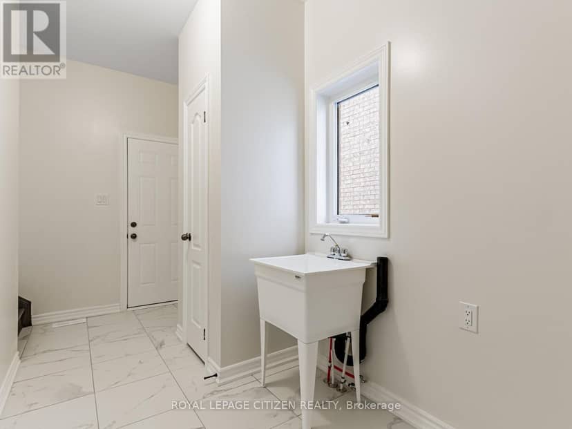 63 Fenn Crescent — photo 16 of 40