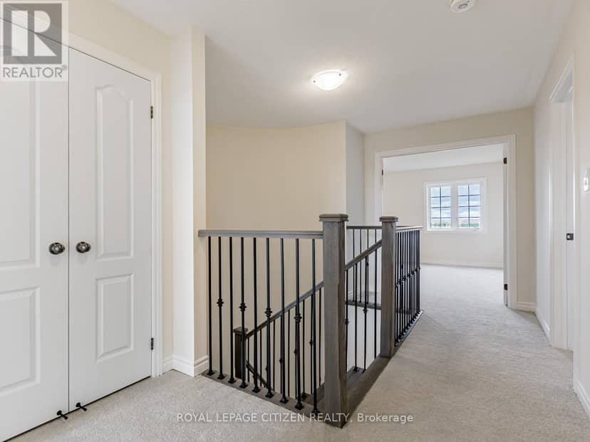 63 Fenn Crescent — photo 18 of 40