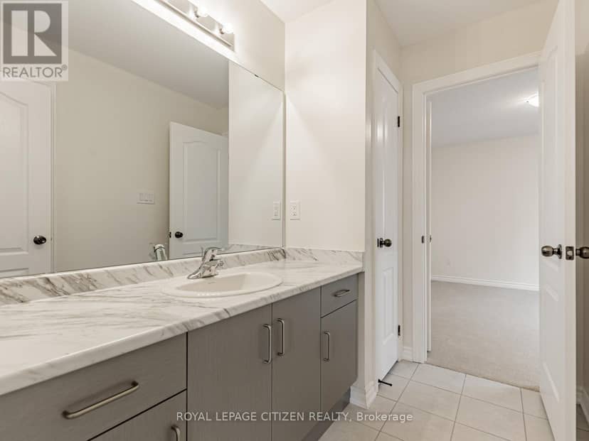 63 Fenn Crescent — photo 22 of 40