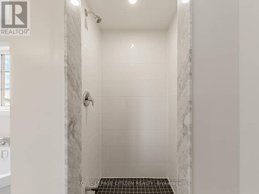 63 Fenn Crescent — photo 32 of 40