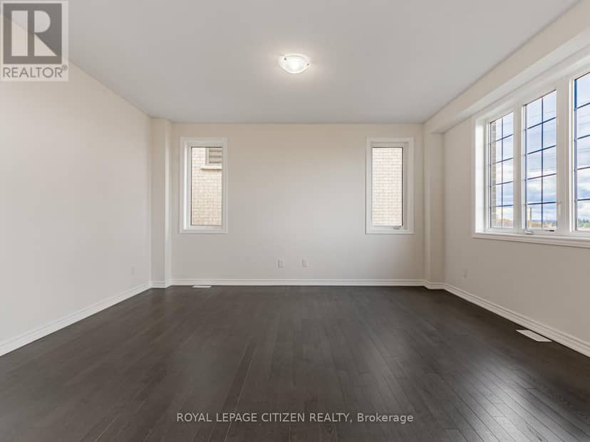 63 Fenn Crescent — photo 8 of 40