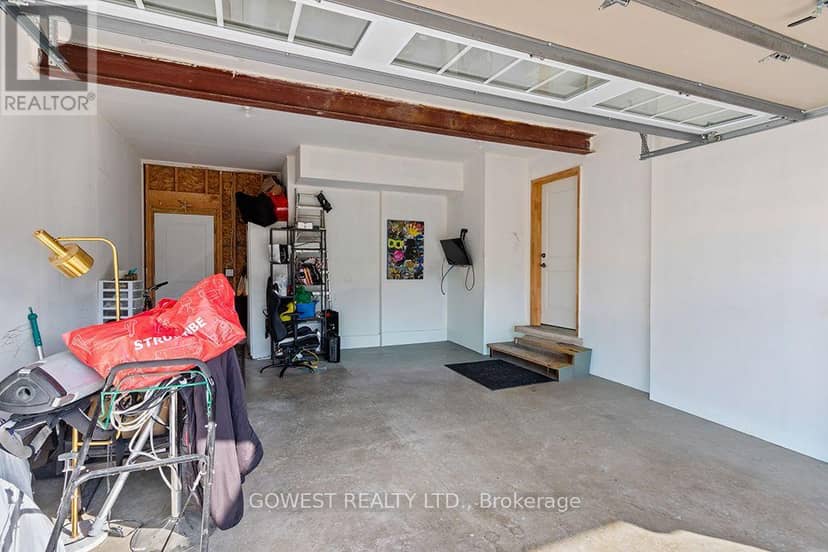 128 Mullin Street — photo 32 of 40