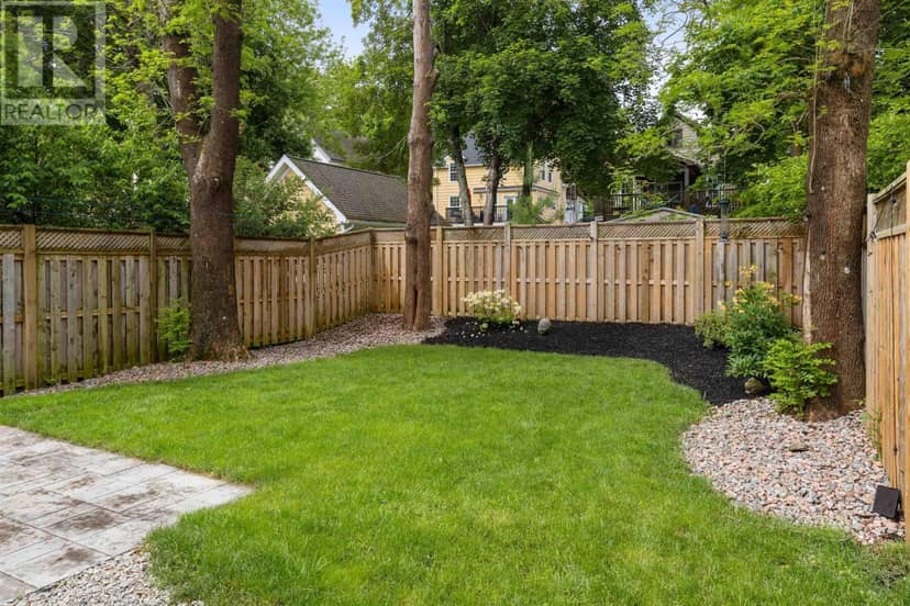 1162 Waterloo Street — photo 27 of 27