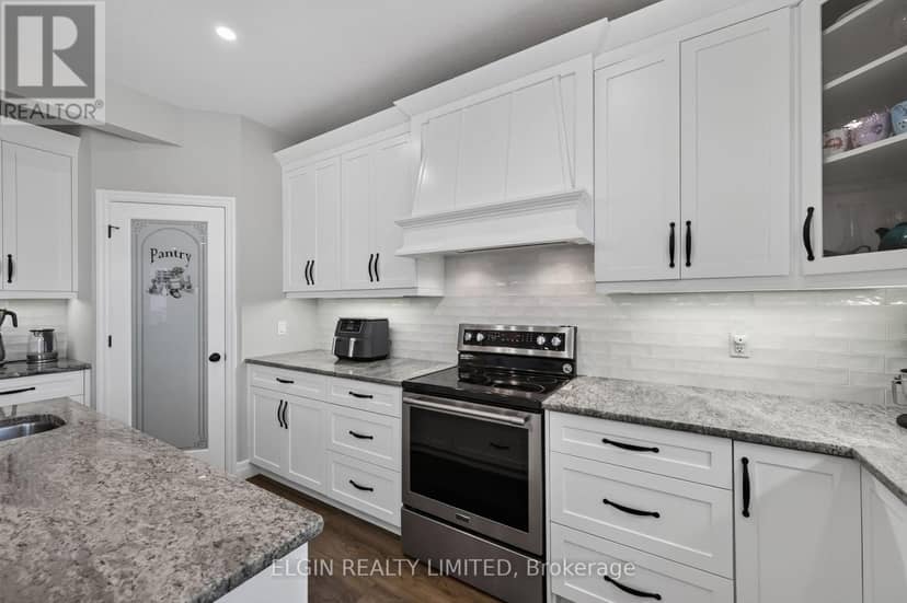 14 Muirfield Drive — photo 8 of 40