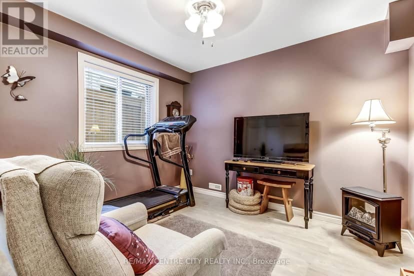 20 Ensley Place — photo 25 of 40