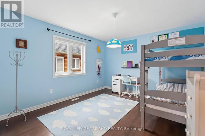860 Kettleridge Street — photo 20 of 40