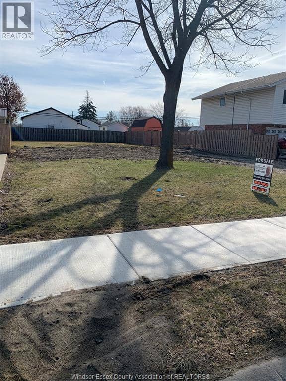 9509 County Rd 11 — photo 2 of 5