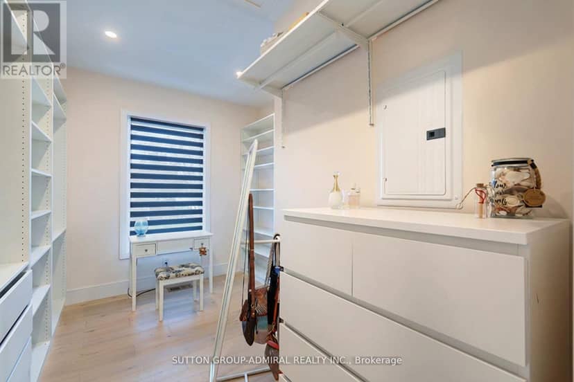 582 Gorham Street — photo 31 of 40