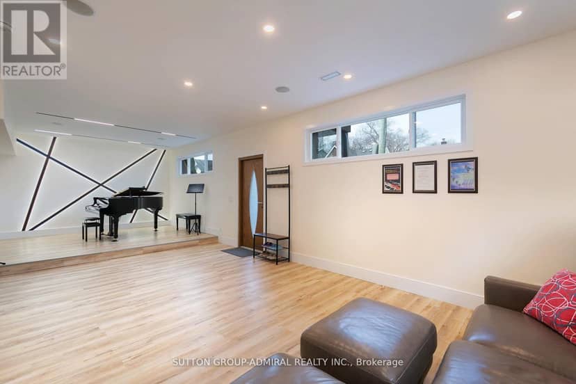 582 Gorham Street — photo 40 of 40