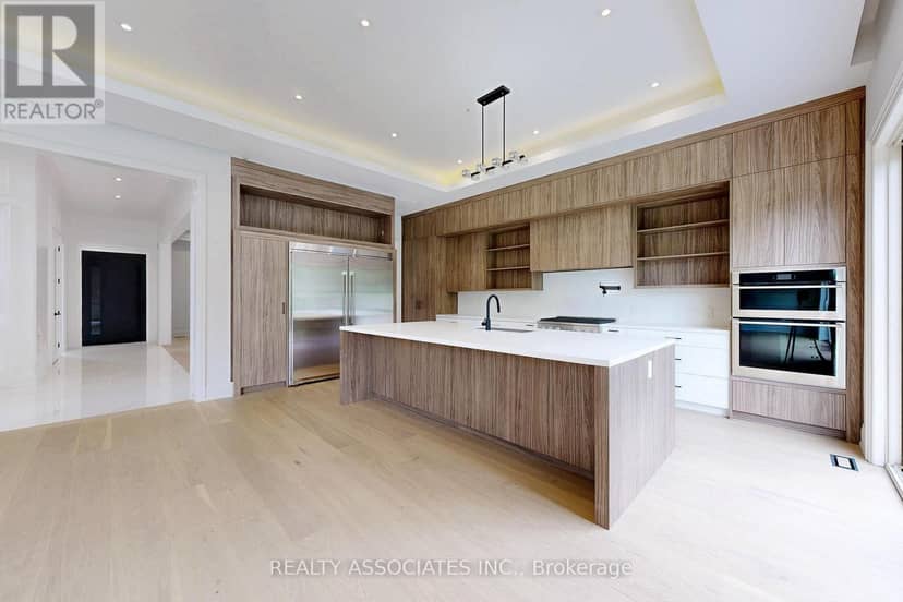 32 Cossar Avenue — photo 13 of 40