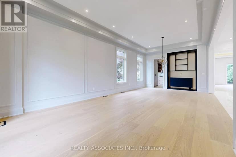 32 Cossar Avenue, Aurora, photo 7