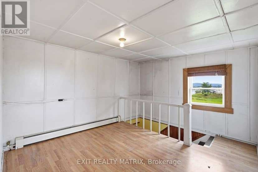1309 Conc 1 Road — photo 19 of 40