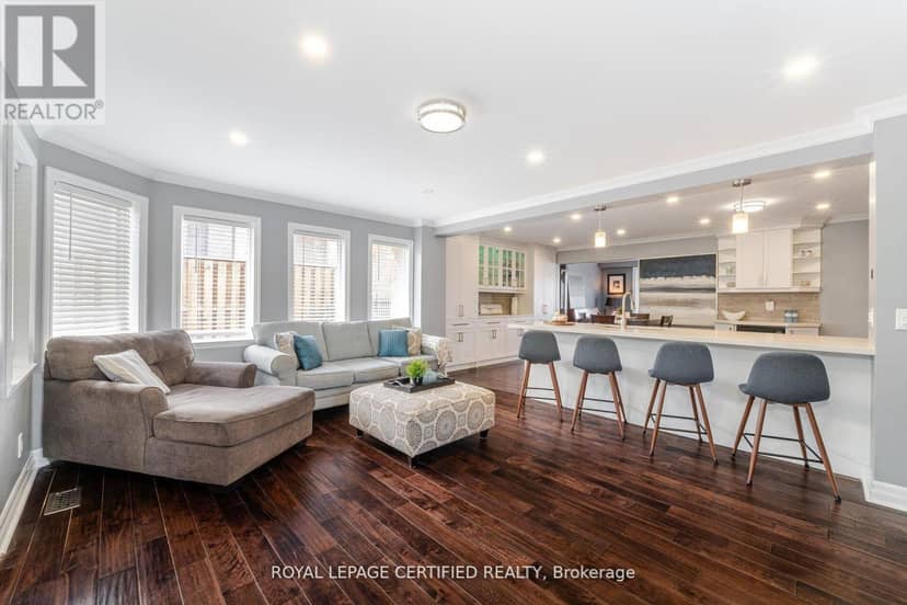 5 Stockman Crescent — photo 14 of 40