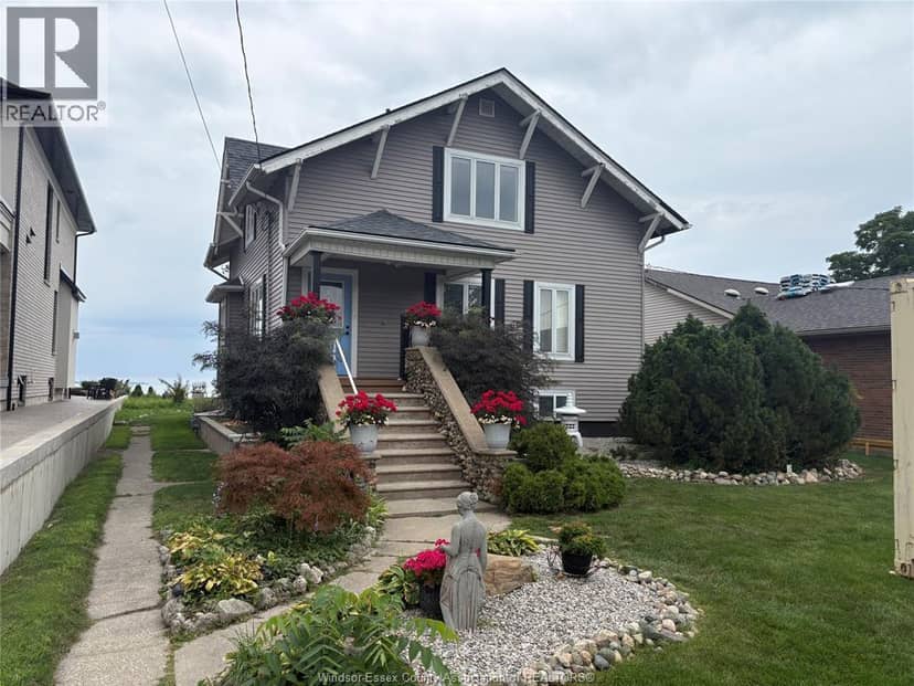 13222 Riverside Drive — photo 1 of 23