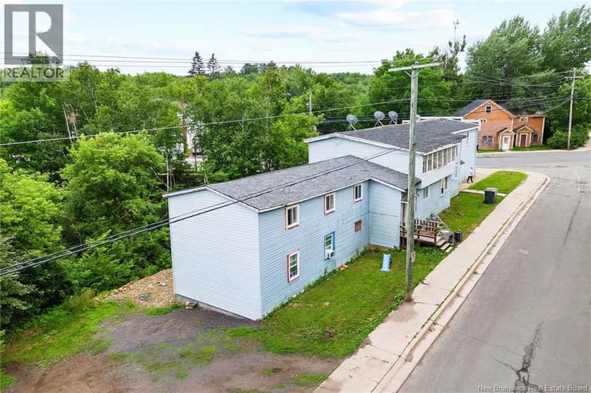 170 Main Street, Minto, photo 4