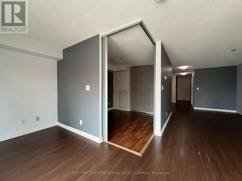 408 - 205 Frederick Street — photo 7 of 22