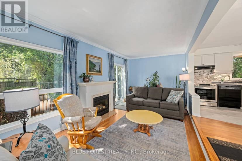 1233 Crosscreek Crescent — photo 13 of 40