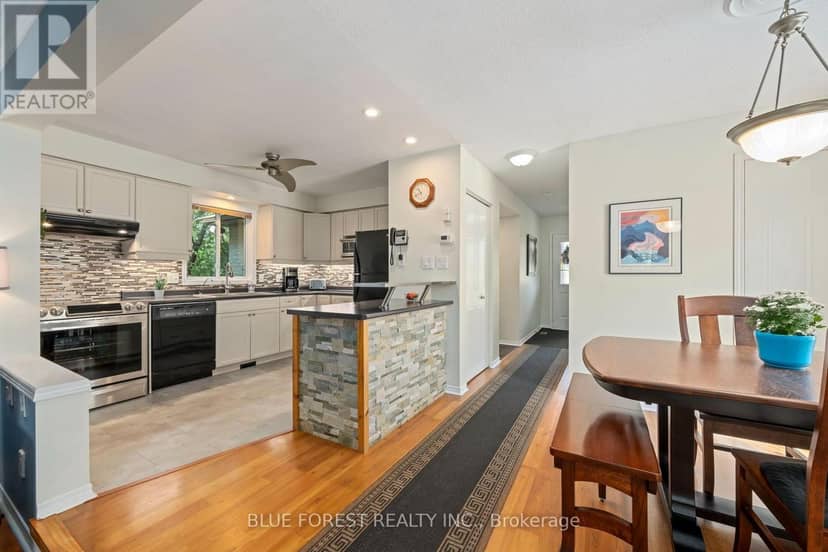 1233 Crosscreek Crescent — photo 16 of 40