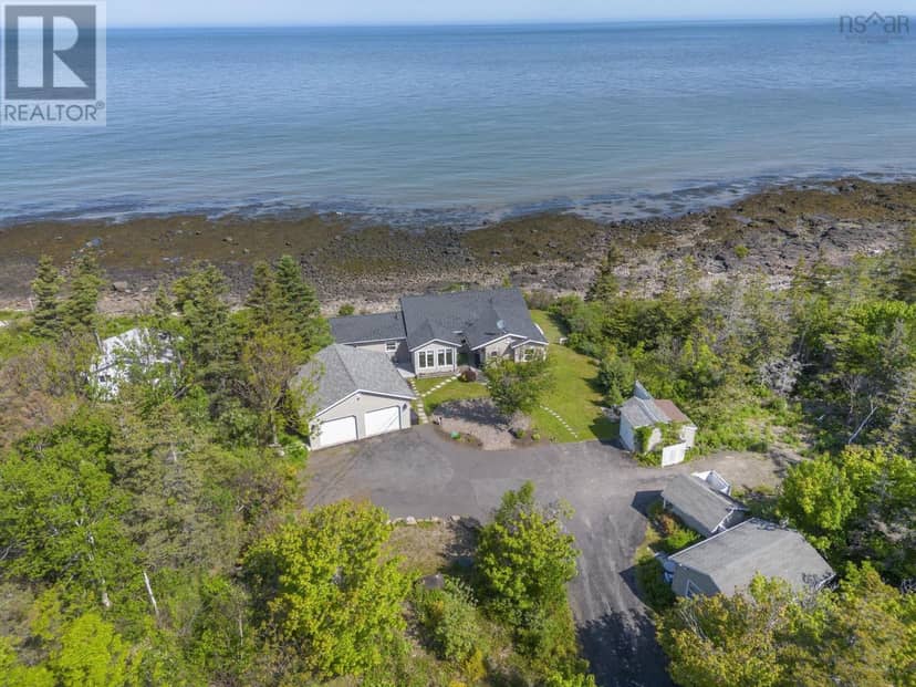 59 Sunset Avenue — photo 5 of 40