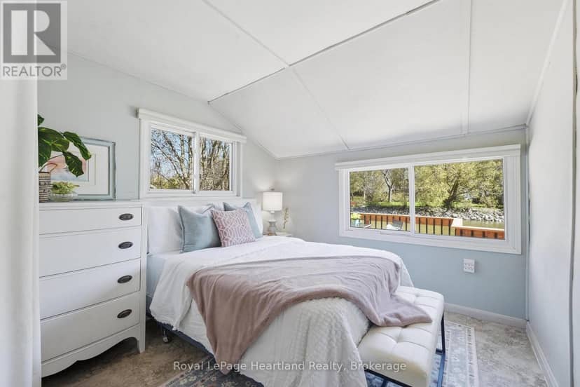 9 Maple Lane — photo 22 of 40