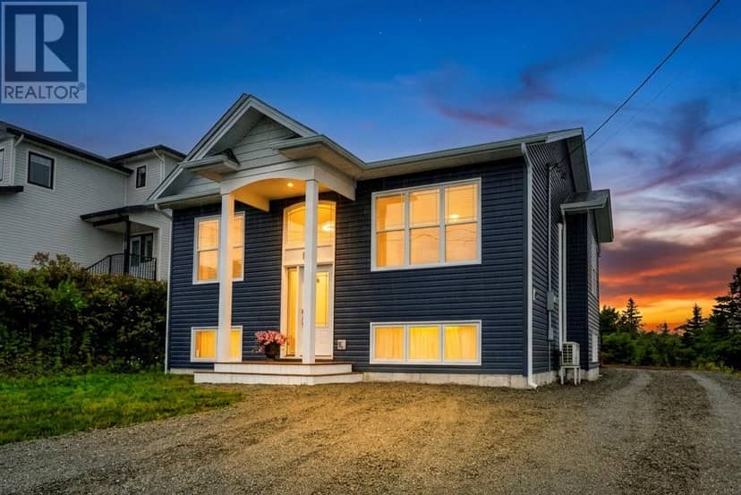 10 Anthonys Place — photo 1 of 40