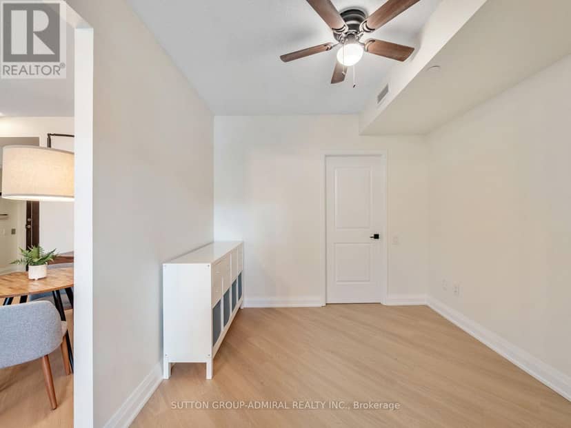 405 - 7608 Yonge Street — photo 18 of 40