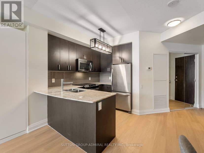 405 - 7608 Yonge Street, Vaughan, photo 5